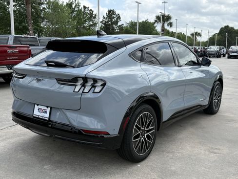 Used 2024 Ford Mustang Mach-E Premium image 5