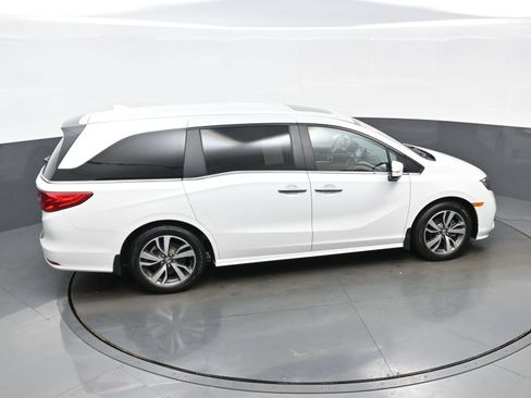 Used 2024 Honda Odyssey Touring image 42