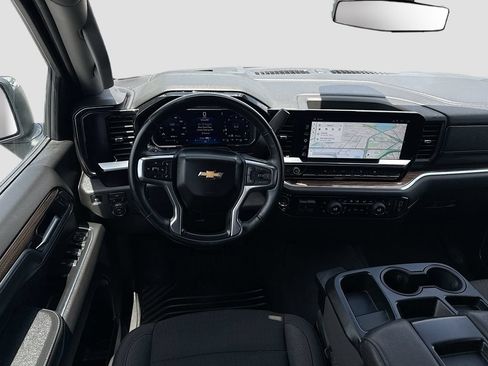Used 2026 Chevrolet Silverado 1500 LT AWD/4WD image 23