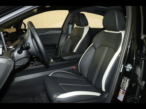 Used 2025 Kia K5 GT-Line w/ GT-Line Premium Package image 24