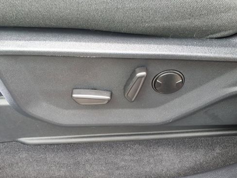 Used 2025 Ford F150 XLT w/ Equipment Group 302A MID image 16