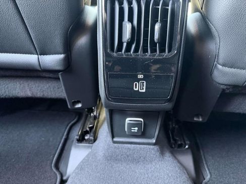 Used 2025 Jeep Compass Limited w/ Elite Group image 18