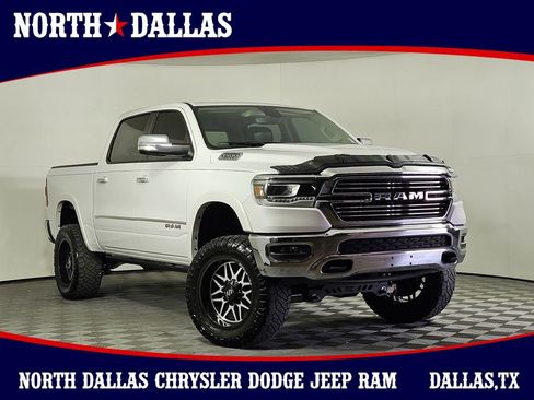 Used 2020 RAM 1500 Laramie AWD/4WD image 1