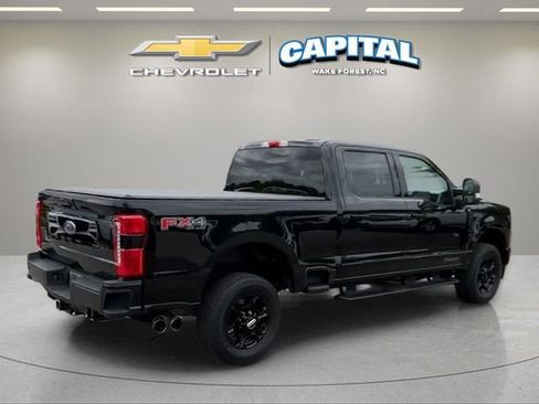 Used 2024 Ford F250 XLT w/ XLT Premium Package AWD/4WD image 5