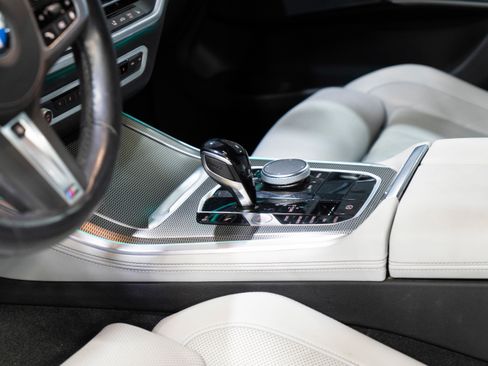 Used 2023 BMW X5 xDrive40i w/ M Sport Package image 30