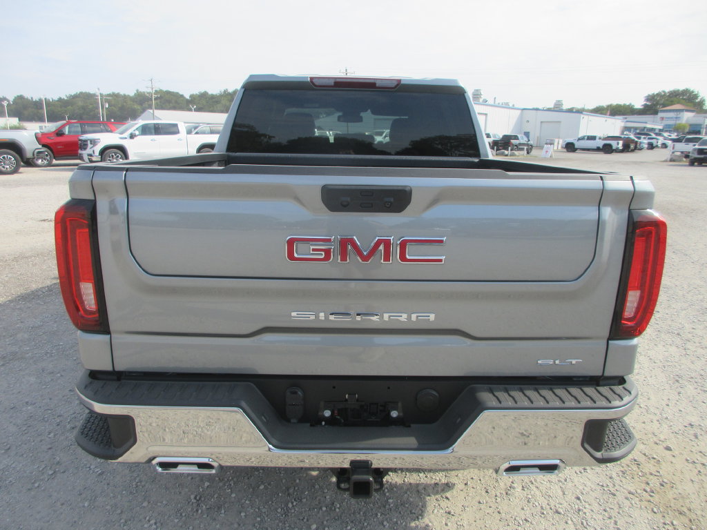 New 2026 GMC Sierra 1500 SLT w/ SLT Premium Package AWD/4WD image 5