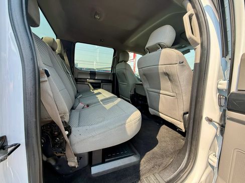 Used 2017 Ford F350 XLT w/ Camper Package AWD/4WD image 16