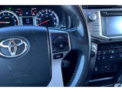 Used 2016 Toyota 4Runner Limited image 21