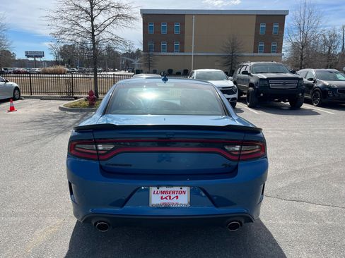 Used 2022 Dodge Charger R/T w/ Blacktop Package image 16