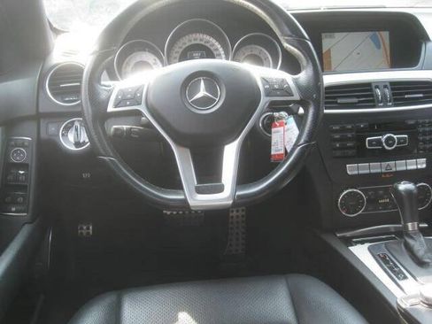 Used 2013 Mercedes-Benz C 250 Sedan image 14