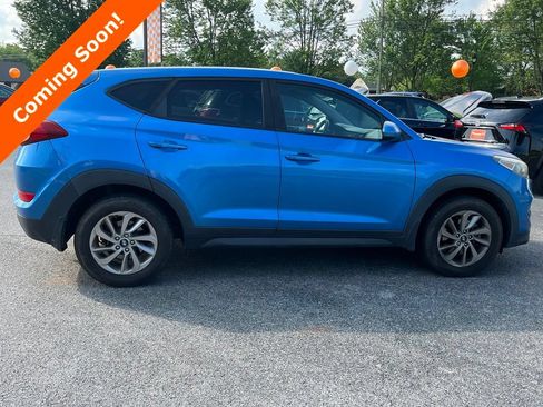 Used 2018 Hyundai Tucson SE w/ Cargo Package FWD image 6