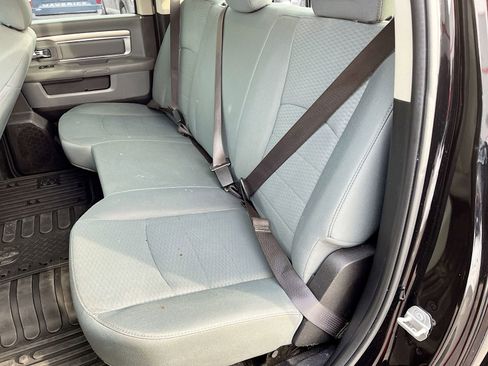 Used 2019 RAM 1500 Classic SLT AWD/4WD image 25
