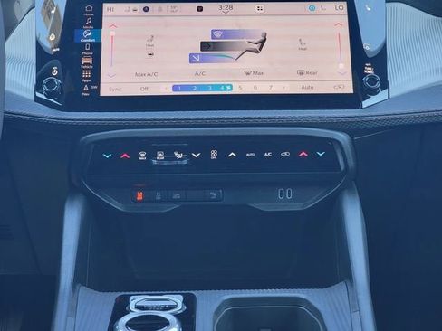 New 2026 Jeep Cherokee Limited AWD/4WD image 26