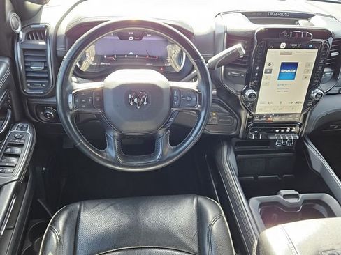 Used 2024 RAM 2500 Limited image 12
