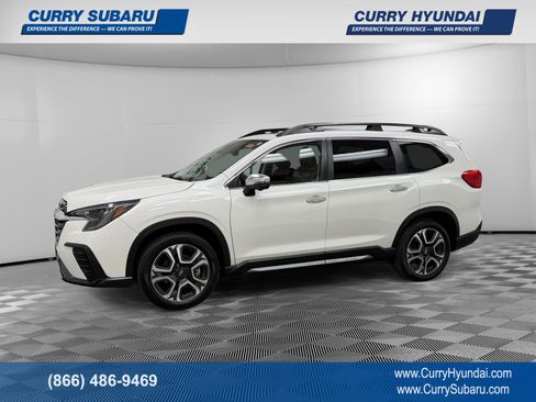 Used 2023 Subaru Ascent Touring image 1