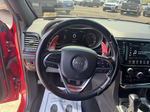 Used 2021 Jeep Grand Cherokee Trailhawk AWD/4WD image 15