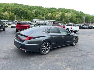 Used 2021 Hyundai Sonata SEL Plus w/ Tech Package video 5