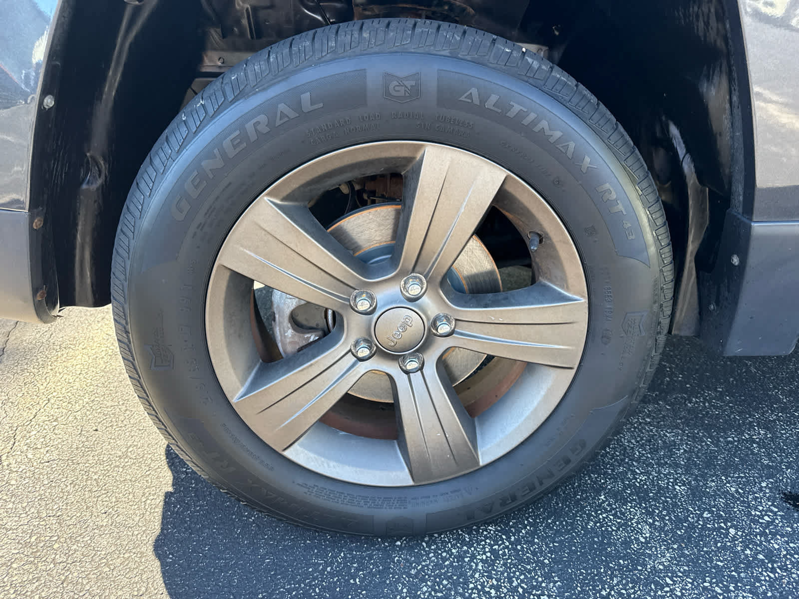 Used 2016 Jeep Patriot 75th Anniversary w/ Power Value Group AWD/4WD image 9