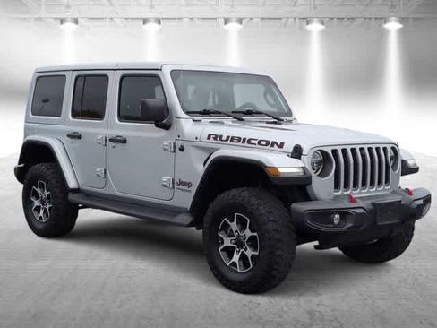 Used 2022 Jeep Wrangler Unlimited Rubicon w/ LED Lighting Group AWD/4WD image 2