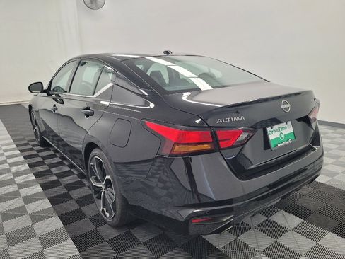 Used 2024 Nissan Altima 2.5 SR FWD image 5