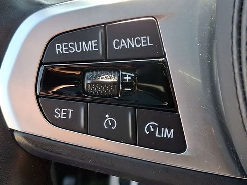 Used 2022 BMW 540i xDrive w/ Executive Package AWD/4WD image 21