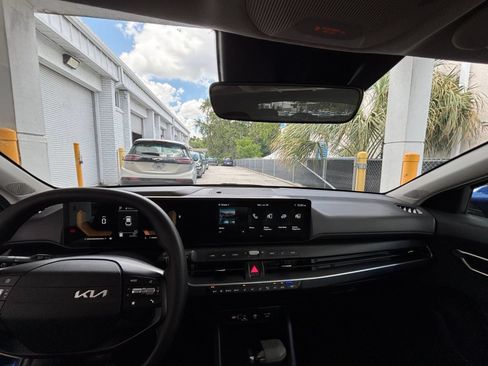 Used 2025 Kia K4 FWD image 34