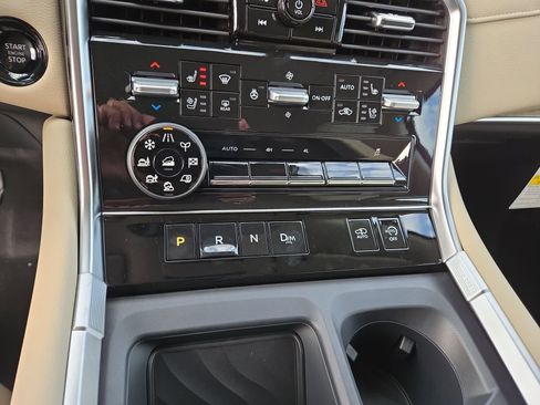 New 2026 Nissan Armada Platinum Reserve AWD/4WD image 22