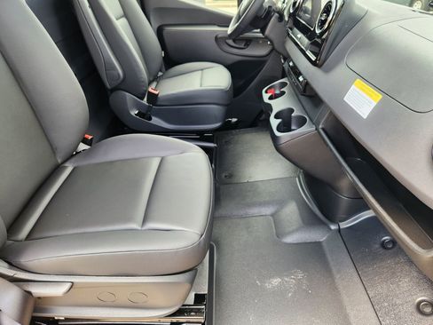 New 2026 Mercedes-Benz Sprinter 3500 image 3