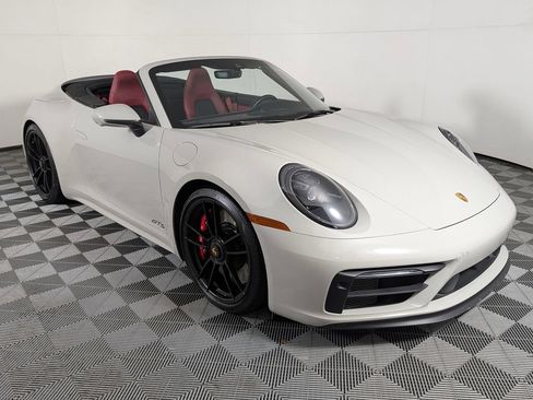 Certified 2023 Porsche 911 Carrera GTS RWD image 9
