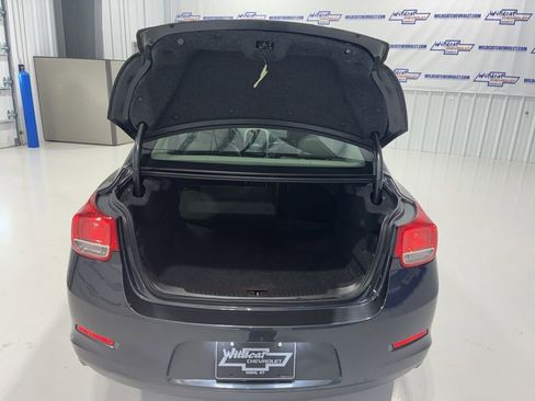 Used 2014 Chevrolet Malibu LT w/ Power Convenience Package image 27