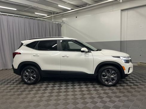 Certified 2024 Kia Seltos S AWD/4WD image 4