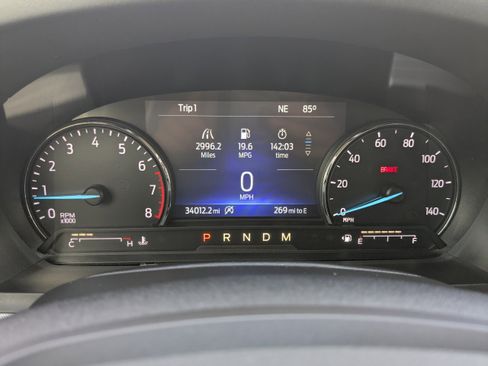 Used 2020 Ford Explorer XLT w/ Equipment Group 202A image 31