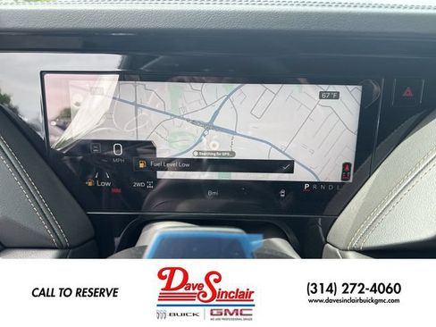 New 2026 GMC Yukon XL AT4 AWD/4WD image 15