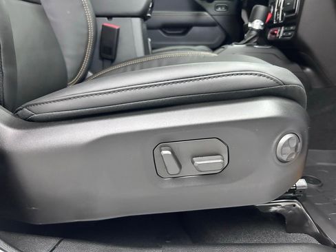 New 2025 Jeep Wrangler Unlimited Rubicon 392 image 35