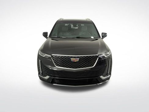 Used 2025 Cadillac XT6 Premium Luxury AWD/4WD image 9