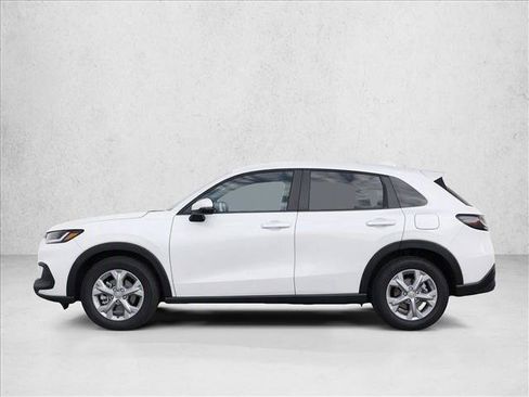Used 2023 Honda HR-V LX image 4