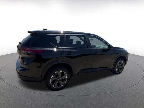 Used 2025 Nissan Rogue SV FWD image 11