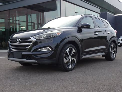 Used 2017 Hyundai Tucson Limited w/ Limited Ultimate Package 03 AWD/4WD image 28