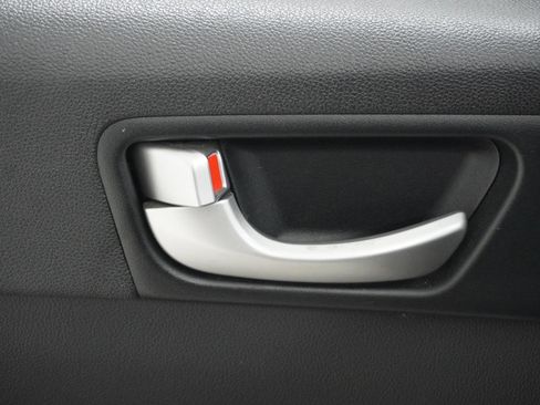 Used 2020 Kia Optima S image 12