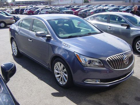 Used 2014 Buick LaCrosse Leather image 3