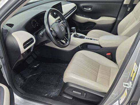 Certified 2025 Honda HR-V EX-L image 11
