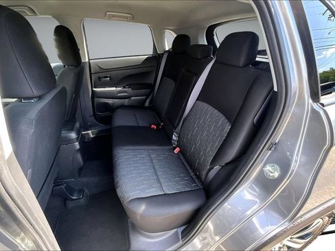 Used 2024 Mitsubishi Outlander Sport AWD image 22