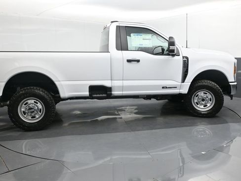 New 2026 Ford F250 XL AWD/4WD image 7
