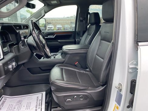 Used 2024 GMC Sierra 3500 Denali w/ Denali Reserve Package AWD/4WD image 10