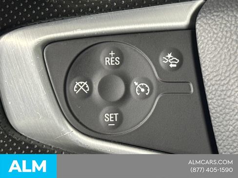 Used 2024 GMC Terrain SLE AWD/4WD image 27