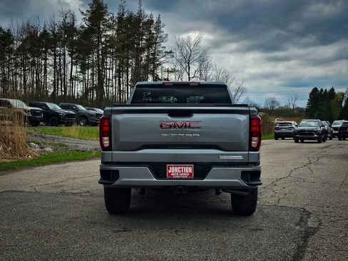 New 2026 GMC Sierra 1500 Elevation image 4