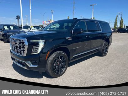 Used 2025 GMC Yukon XL Denali w/ Sun & Power Step Package