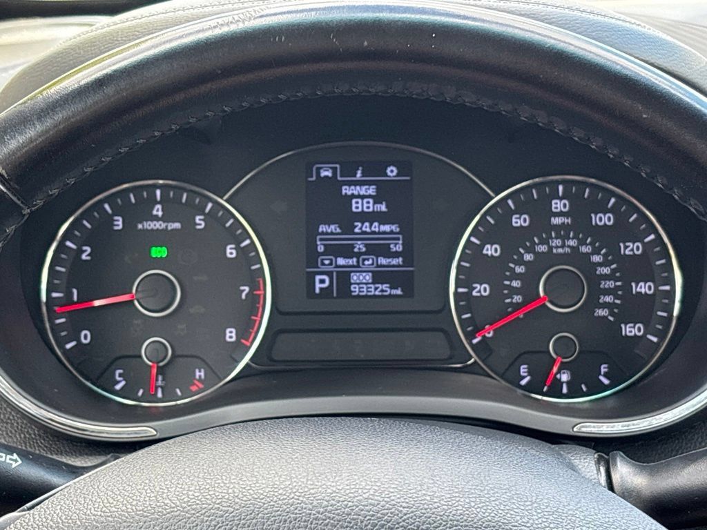 Used 2016 Kia Forte EX FWD image 33