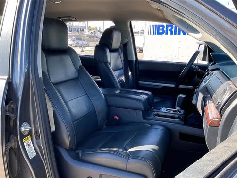Used 2017 Toyota Tundra Limited image 8