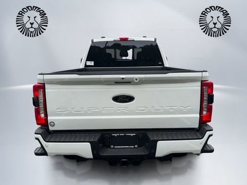 New 2026 Ford F250 Lariat w/ Black Appearance Package AWD/4WD image 6